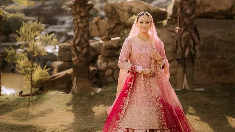 A Rose-Pink Anand Karaj - wedding film
